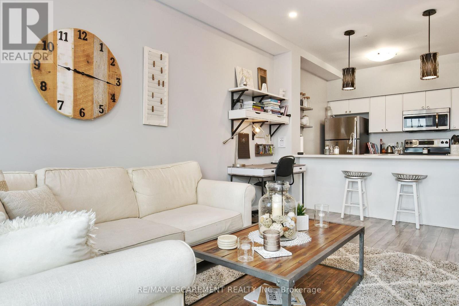 903 - 112 King Street E, Hamilton (Beasley), Ontario  L8N 1A8 - Photo 6 - X12448043