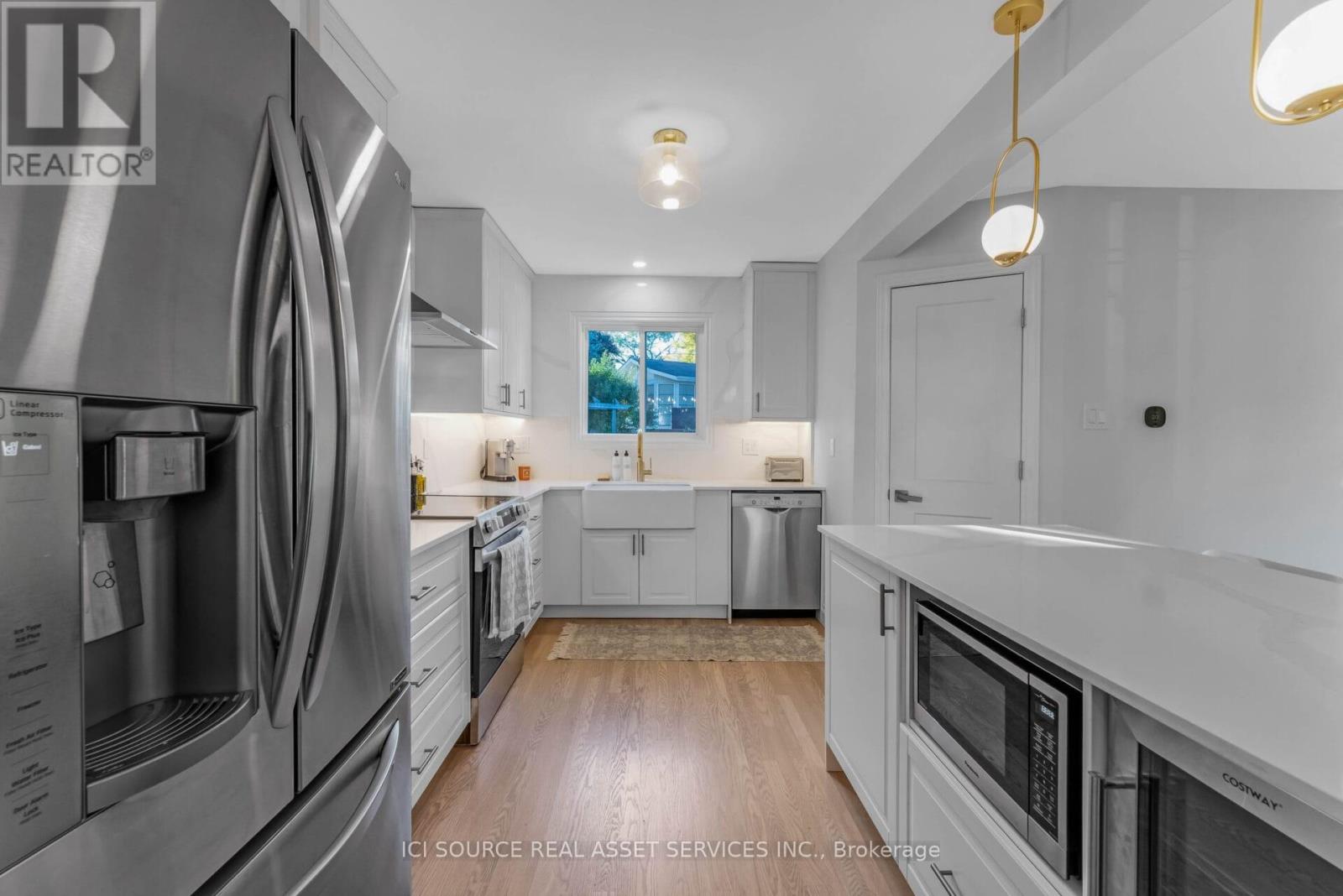 2958 Southmore Drive E, Ottawa, Ontario  K1V 6Z3 - Photo 11 - X12448068