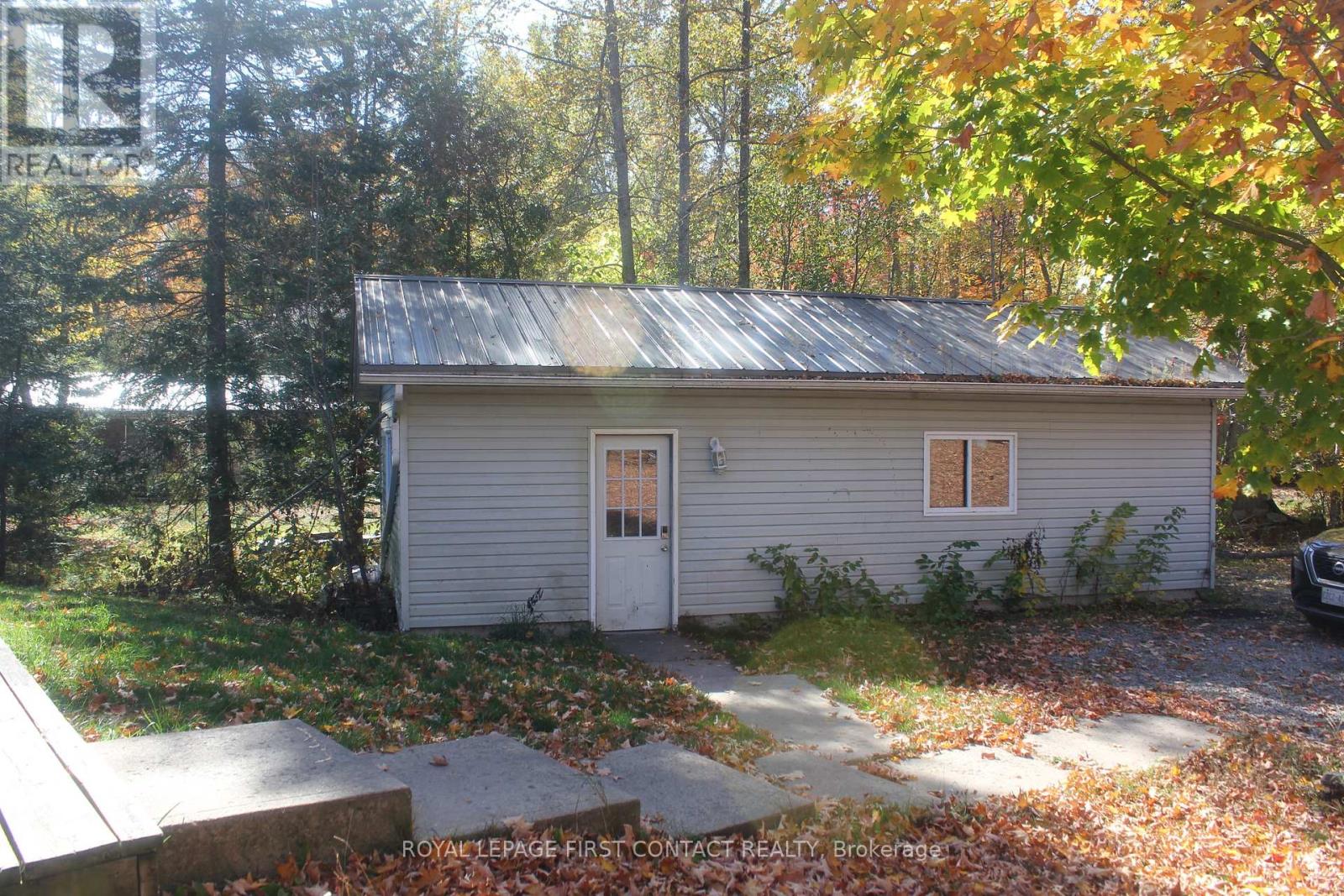 12 Birch Point, Faraday, Ontario  K0L 1C0 - Photo 13 - X12448075