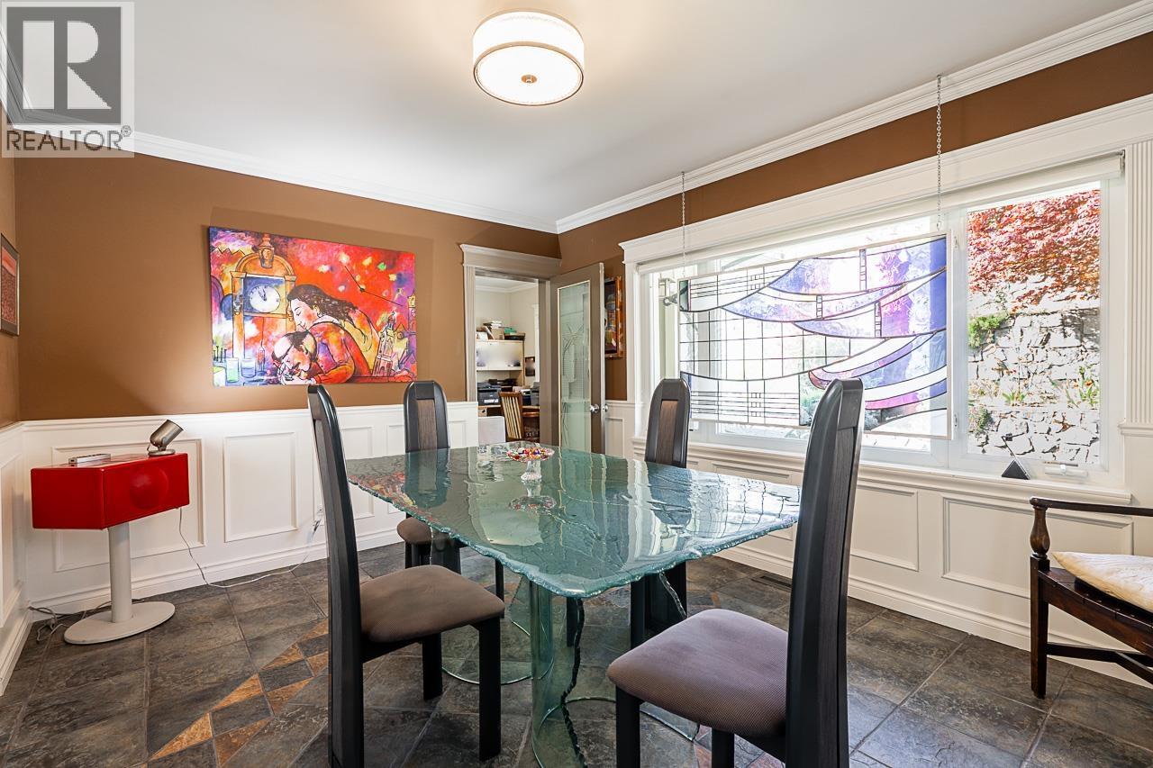 5823 Highfield Drive, Burnaby, British Columbia  V5B 1E4 - Photo 8 - R3055832