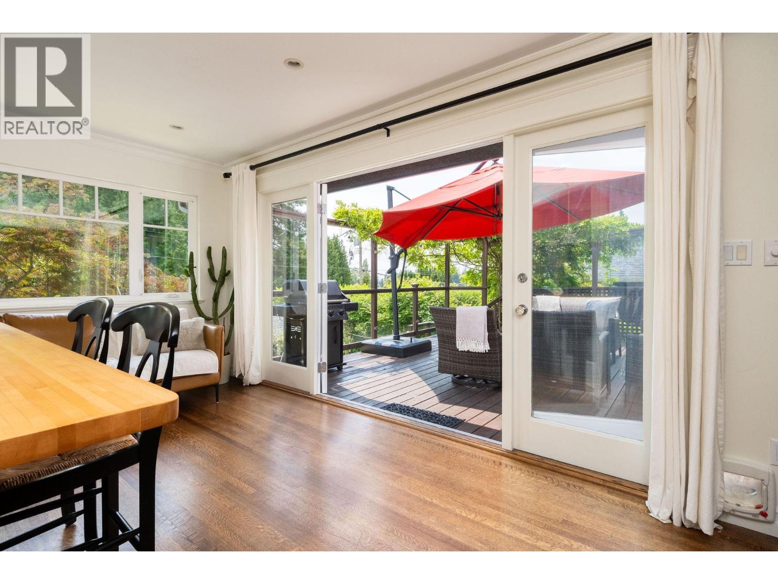 445 W 26th Street, North Vancouver, British Columbia  V7N 2G9 - Photo 16 - R3055844