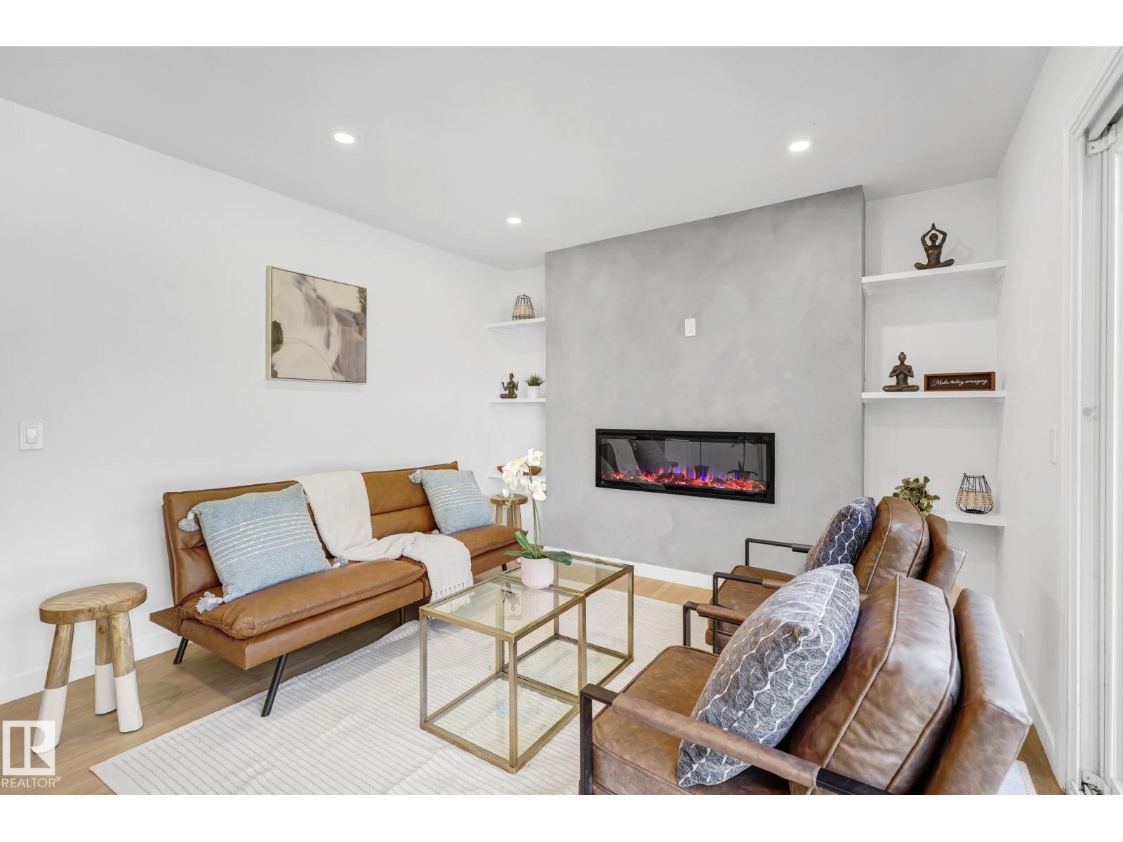 3867 85 ST NW, Edmonton, Alberta