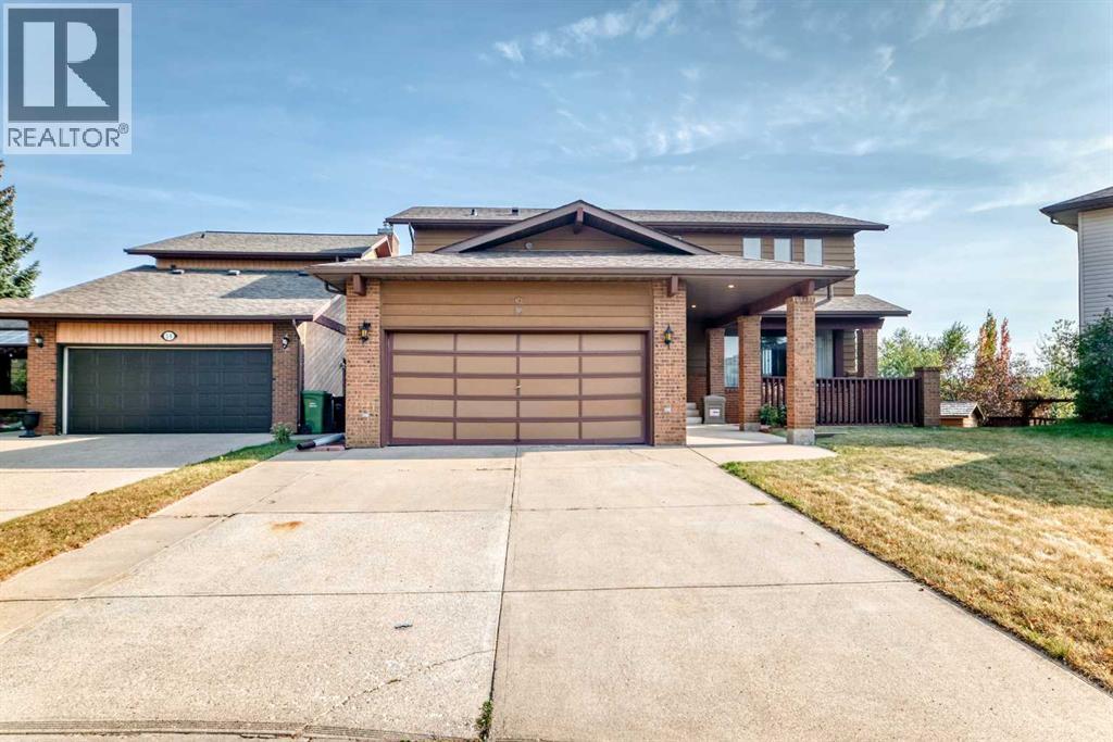 16 Edgeland Bay Nw, Calgary, Alberta  T3A 2Y7 - Photo 49 - A2260663