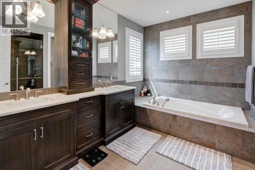 923 Windsong Drive Sw, Airdrie, Alberta  T4B 0N5 - Photo 28 - A2261197