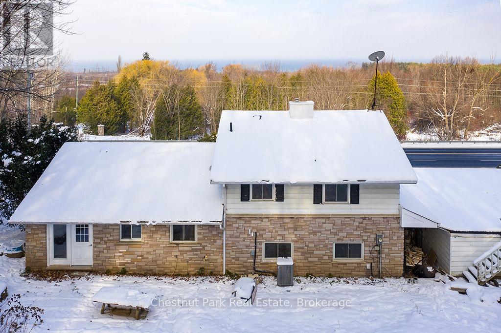 207070 Highway 26, Meaford, Ontario  N4L 1W7 - Photo 10 - X12448092