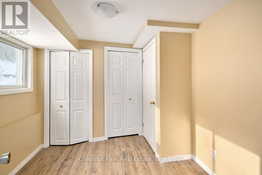 207070 Highway 26, Meaford, Ontario  N4L 1W7 - Photo 14 - X12448092