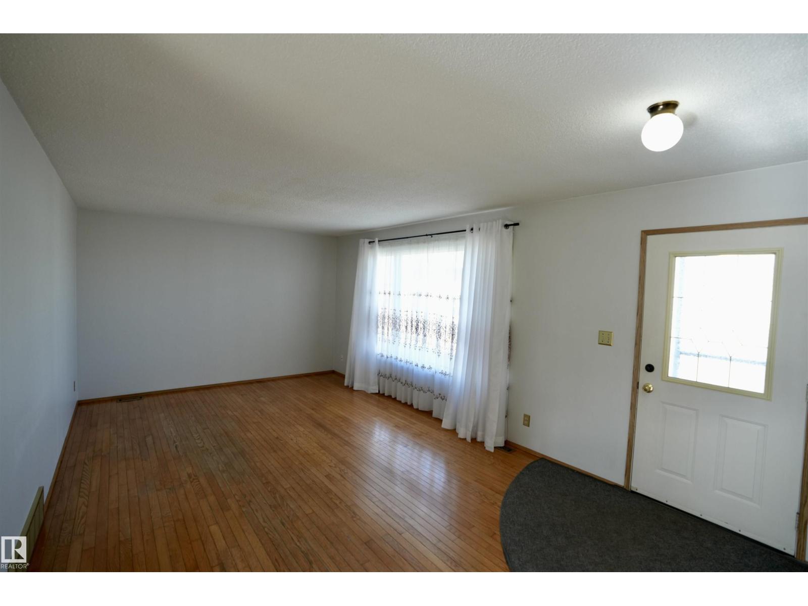 4005 48 Av, St. Paul Town, Alberta  T0A 3A2 - Photo 3 - E4461055