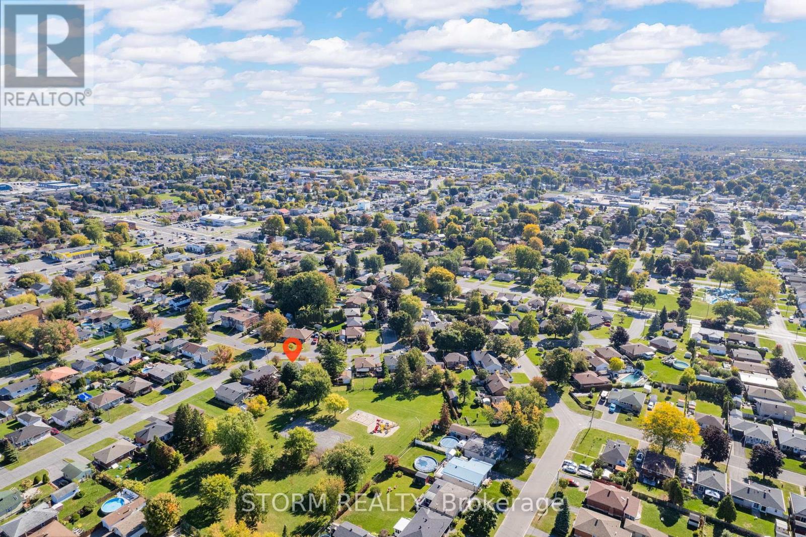 1342 Newark Avenue, Cornwall, Ontario  K6J 4X2 - Photo 8 - X12448107