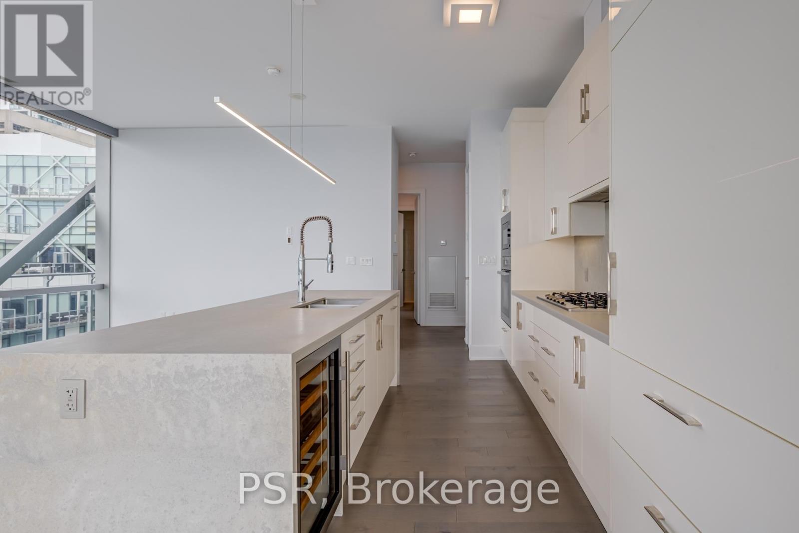 1211 - 39 Queens Quay E, Toronto, Ontario  M5E 0A5 - Photo 2 - C12448007