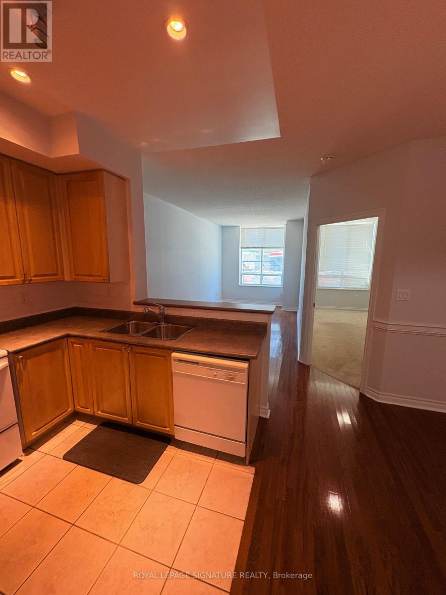 Ll70 - 123 Omni Drive, Toronto, Ontario  M1P 5A6 - Photo 11 - E12447924