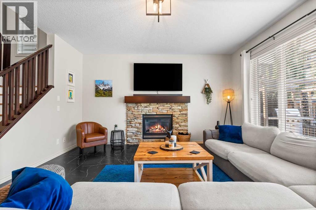 23 Jumping Pound Rise, Cochrane, Alberta  T4C 0K4 - Photo 4 - A2255954