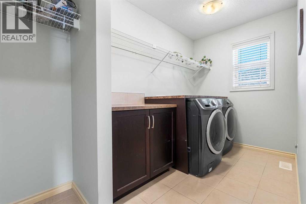 23 Jumping Pound Rise, Cochrane, Alberta  T4C 0K4 - Photo 32 - A2255954