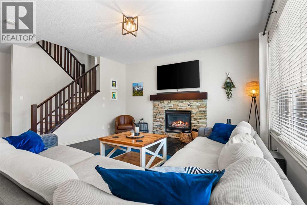 23 Jumping Pound Rise, Cochrane, Alberta  T4C 0K4 - Photo 6 - A2255954
