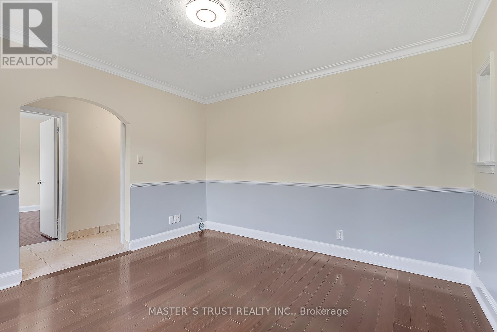 4061 Dufferin Street, Toronto, Ontario  M3H 5R7 - Photo 10 - C12448080