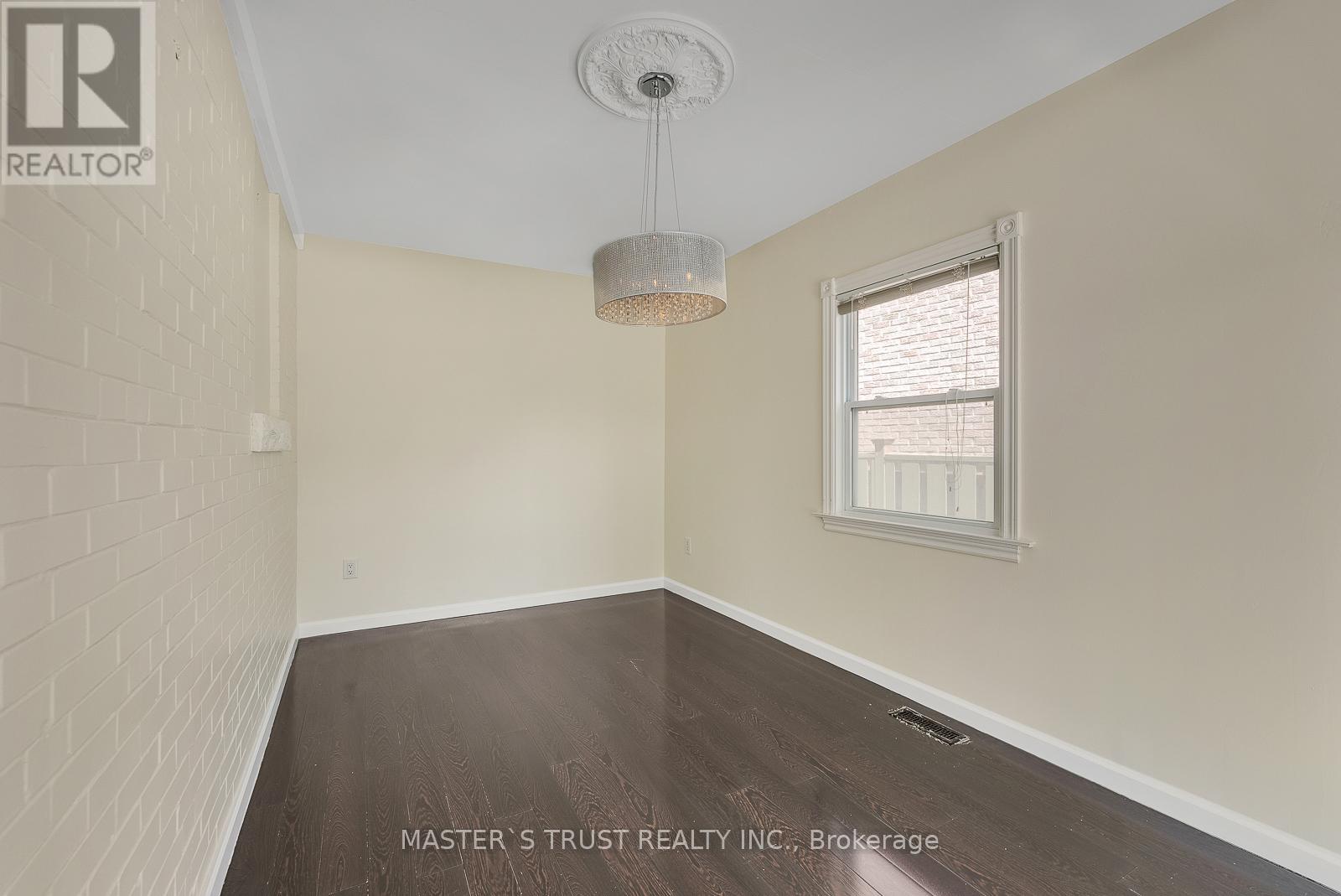 4061 Dufferin Street, Toronto, Ontario  M3H 5R7 - Photo 17 - C12448080