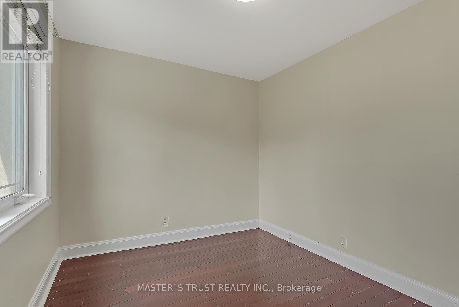 4061 Dufferin Street, Toronto, Ontario  M3H 5R7 - Photo 5 - C12448080