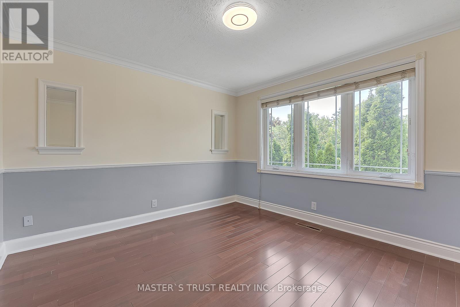 4061 Dufferin Street, Toronto, Ontario  M3H 5R7 - Photo 8 - C12448080