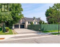 4061 DUFFERIN STREET, Toronto, Ontario
