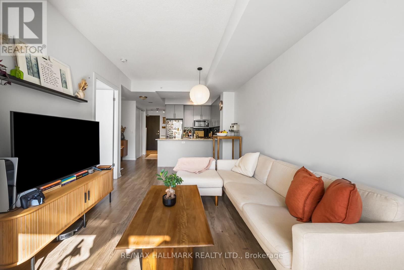 303 - 60 Berwick Avenue, Toronto, Ontario  M5P 0A3 - Photo 10 - C12448089