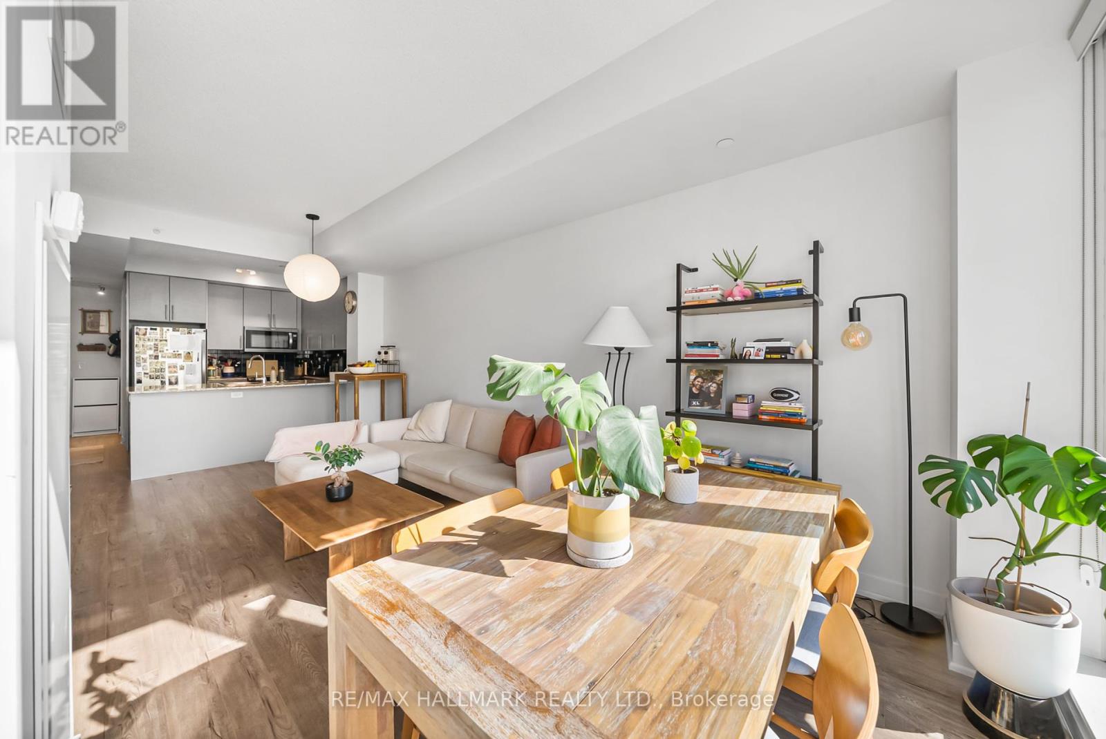 303 - 60 Berwick Avenue, Toronto, Ontario  M5P 0A3 - Photo 13 - C12448089