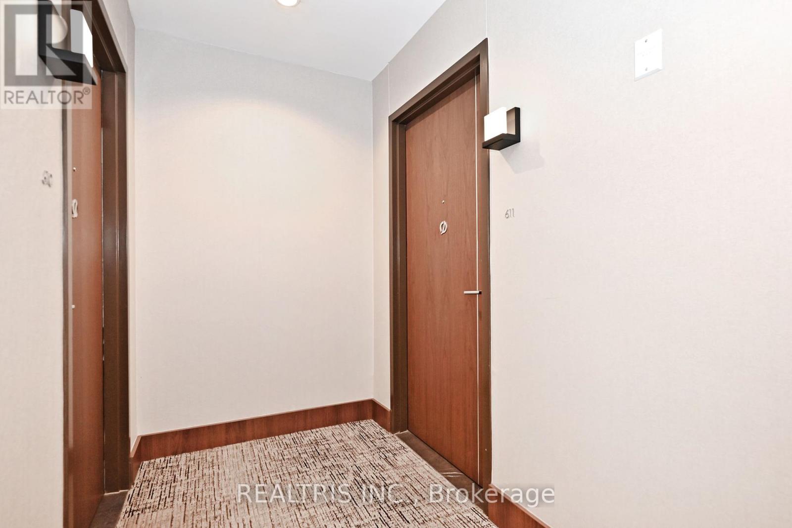 611 - 90 Queens Wharf Road, Toronto, Ontario  M5V 0J4 - Photo 8 - C12448090