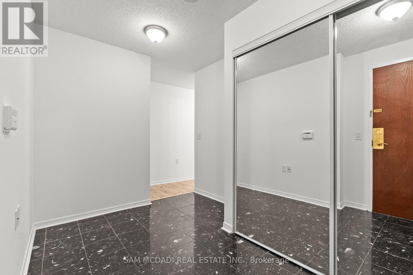 206 - 20 OLIVE AVENUE, Toronto, Ontario