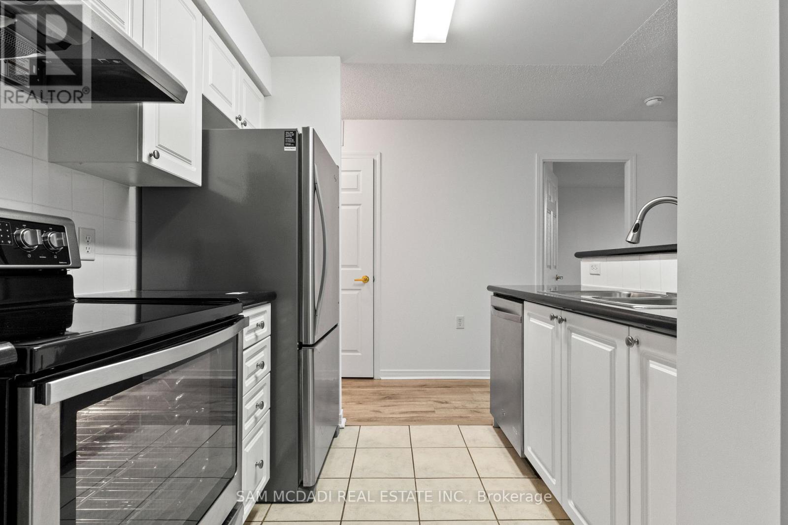 206 - 20 Olive Avenue, Toronto, Ontario  M2N 7G5 - Photo 10 - C12448099