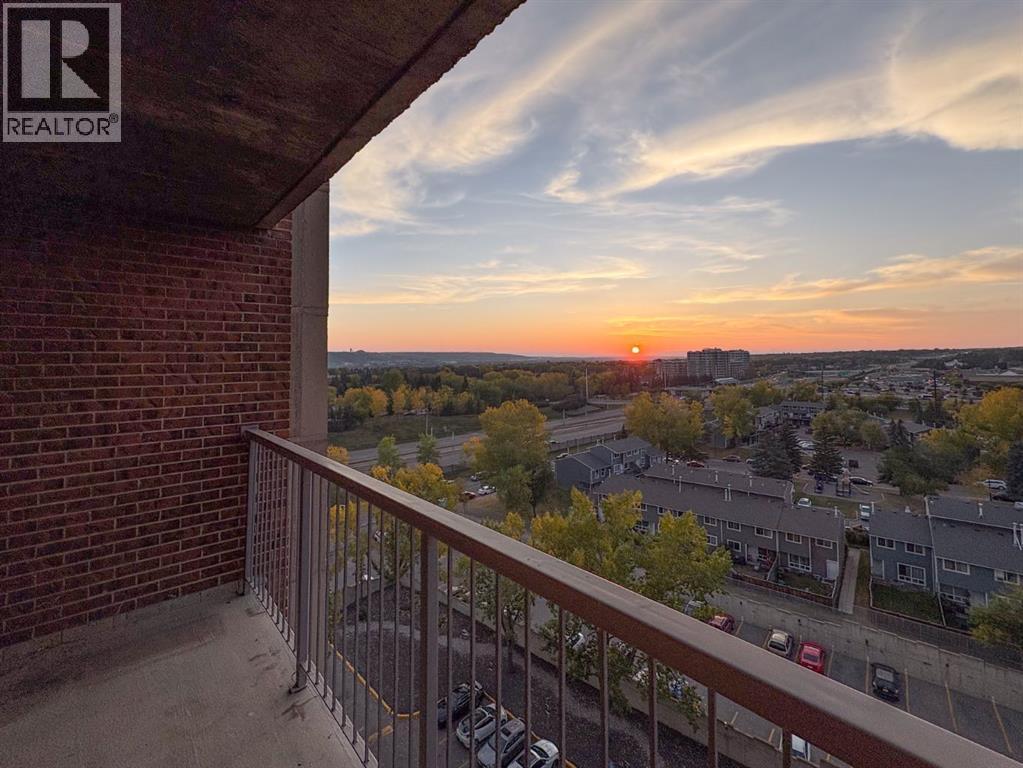 1107, 4944 Dalton Drive Nw, Calgary, Alberta  T3A 2E6 - Photo 2 - A2259569