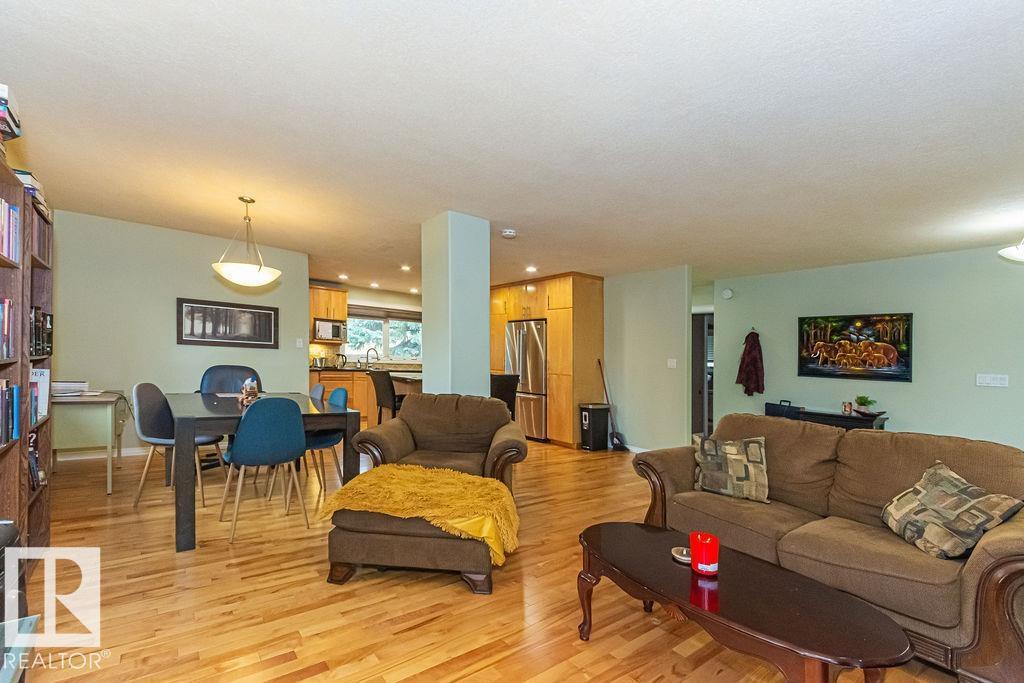 1720 89 St Nw, Edmonton, Alberta  T6K 2A9 - Photo 9 - E4461057