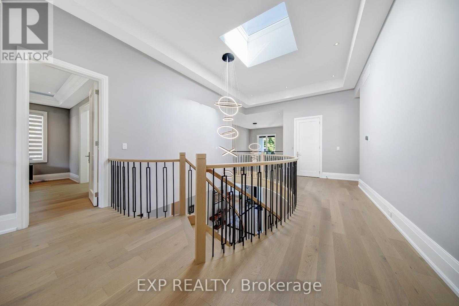 150 Wolfdale Avenue, Oakville, Ontario  L6L 4S1 - Photo 22 - W12439068