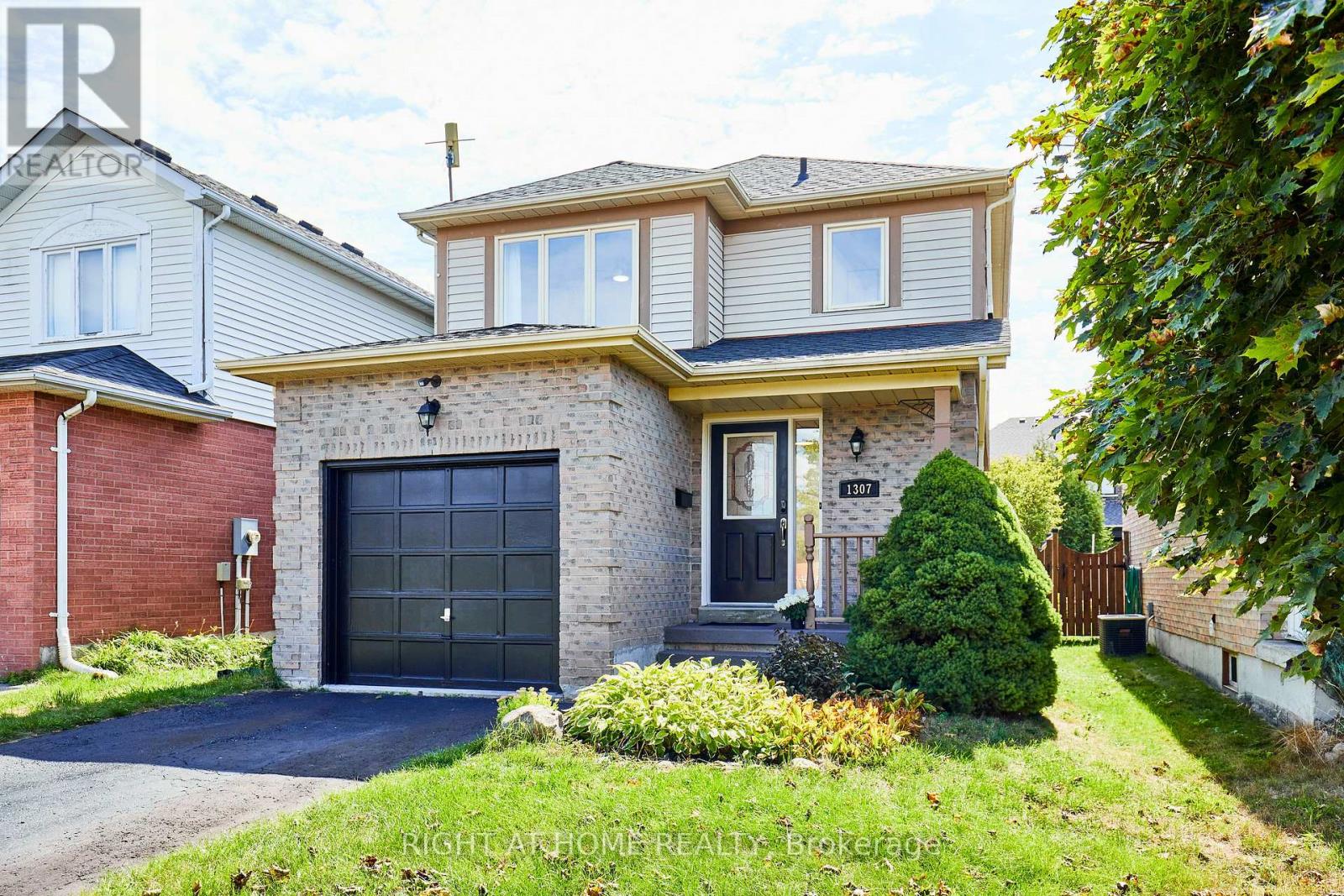 1307 Andover Drive, Oshawa (Eastdale), Ontario  L1K 2K3 - Photo 1 - E12448085