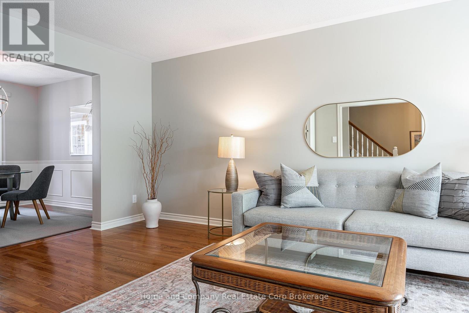 61 Baker Street, Stratford, Ontario  N5A 7A2 - Photo 3 - X12447426