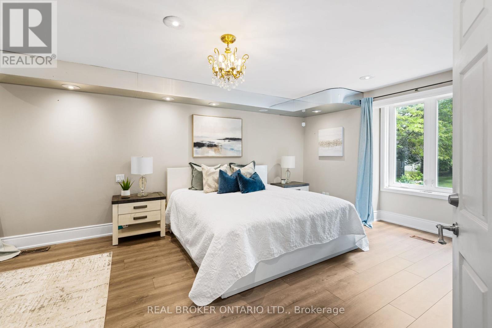 106 Teefy Avenue, Richmond Hill (South Richvale), Ontario  L4C 8C6 - Photo 27 - N12448105