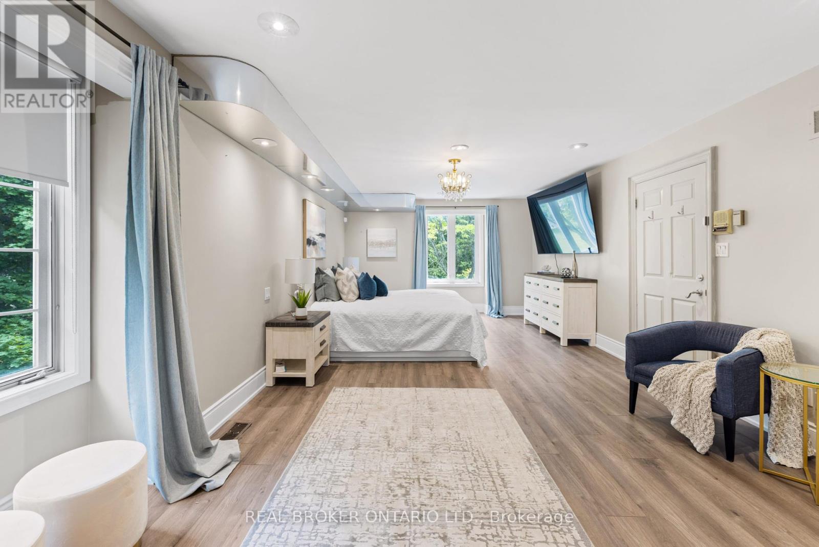 106 Teefy Avenue, Richmond Hill (South Richvale), Ontario  L4C 8C6 - Photo 29 - N12448105