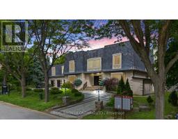 106 TEEFY AVENUE, Richmond Hill, Ontario