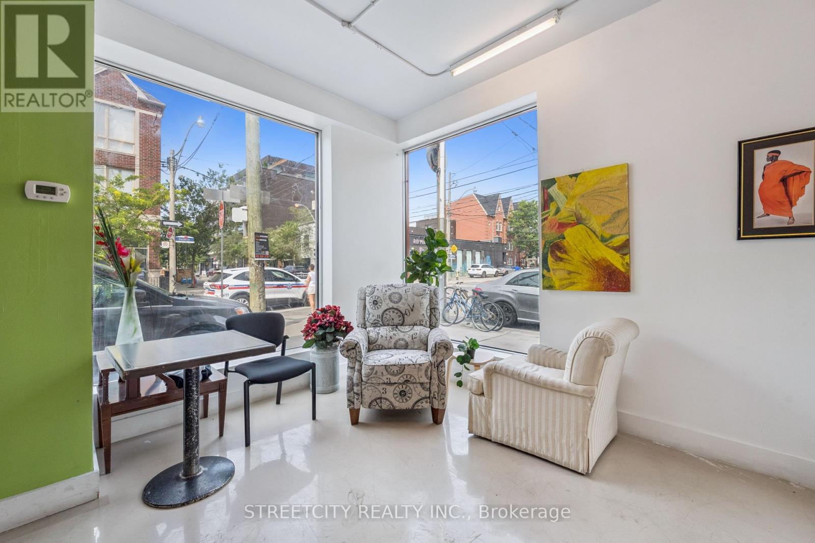 837 Dundas Street W, Toronto, Ontario  M6J 1V4 - Photo 12 - C12448141