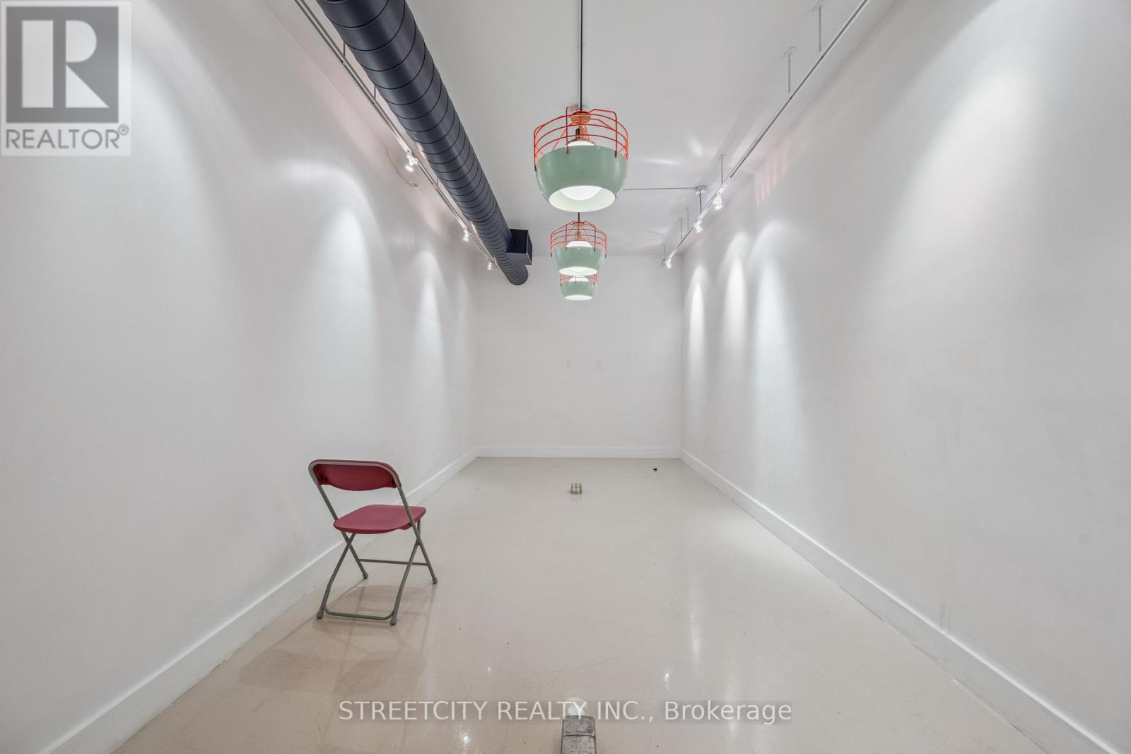 837 Dundas Street W, Toronto, Ontario  M6J 1V4 - Photo 16 - C12448141