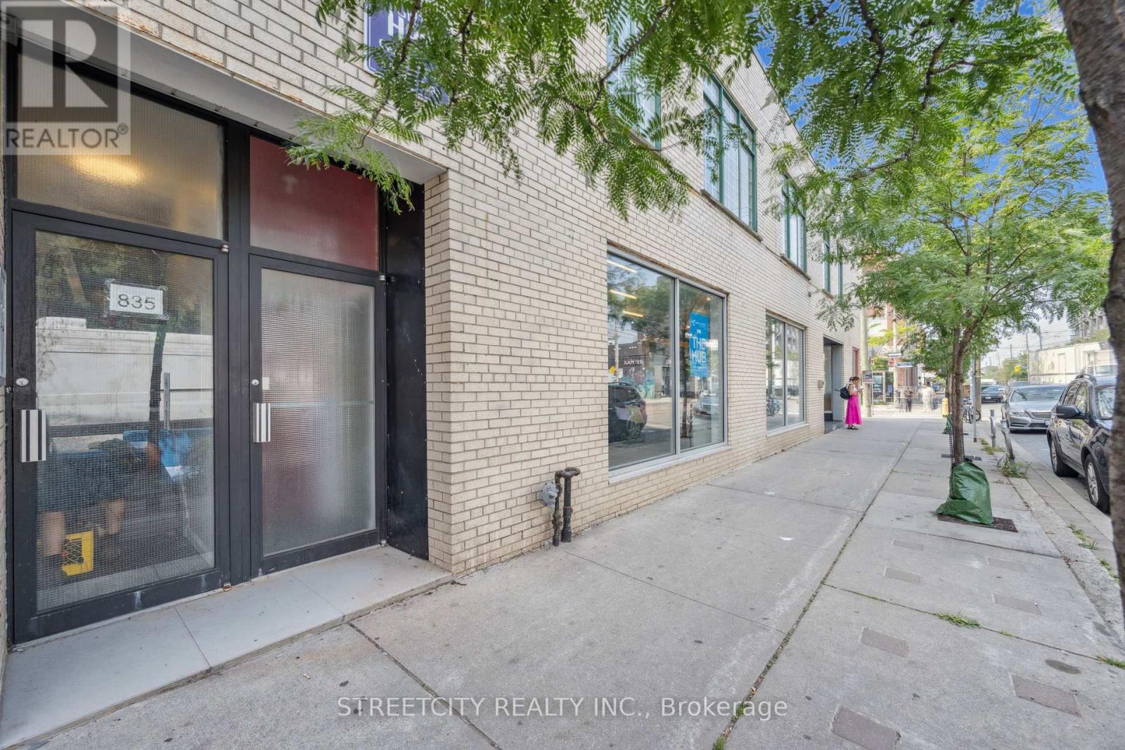 837 Dundas Street W, Toronto, Ontario  M6J 1V4 - Photo 4 - C12448141