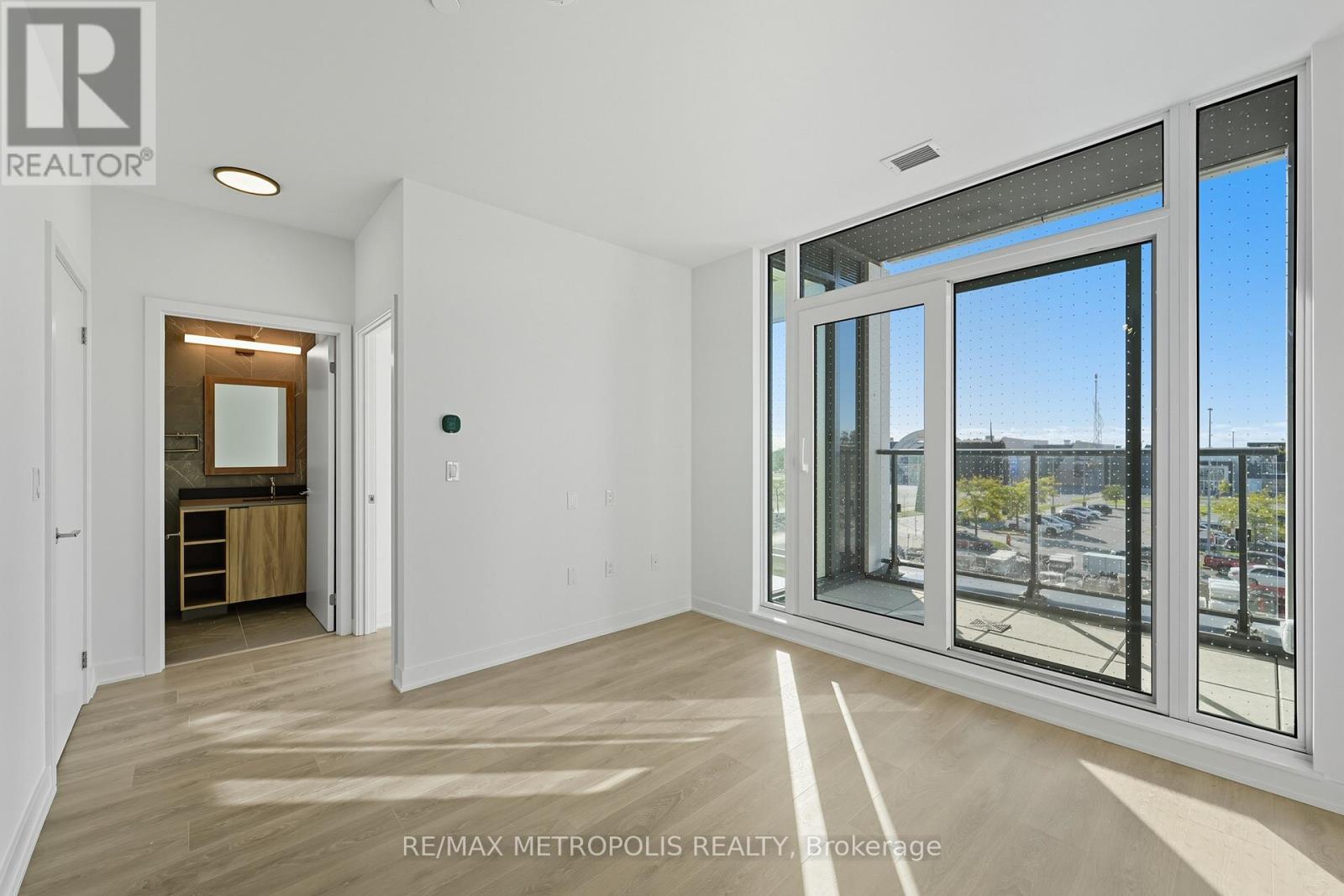 204 - 1037 The Queensway, Toronto, Ontario  M8Z 6C7 - Photo 12 - W12448097