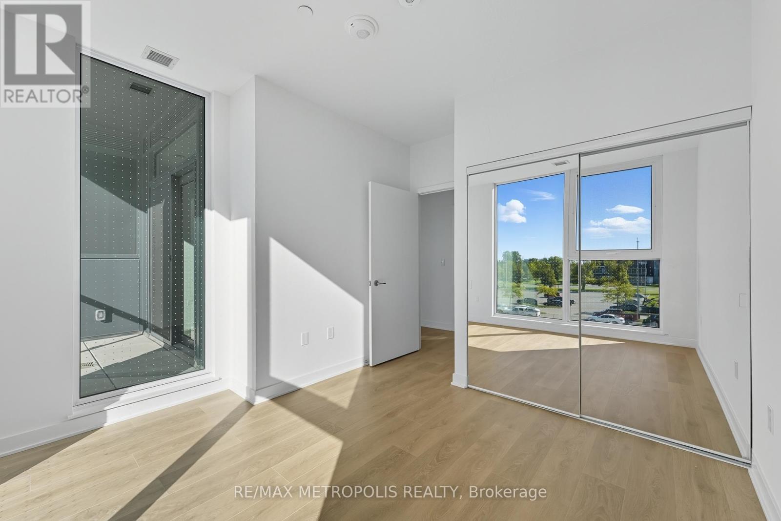 204 - 1037 The Queensway, Toronto, Ontario  M8Z 6C7 - Photo 15 - W12448097