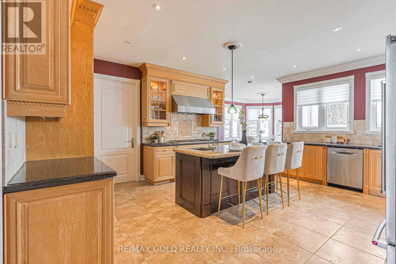 17 Highcrest Road, Caledon, Ontario  L7E 0C2 - Photo 14 - W12198797