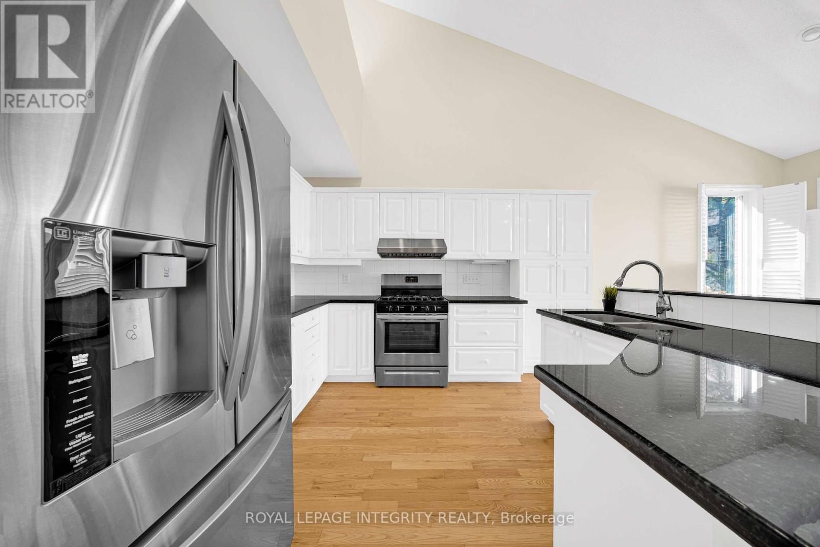 2877 Brigham Way, Ottawa, Ontario  K1T 3Y8 - Photo 10 - X12448137