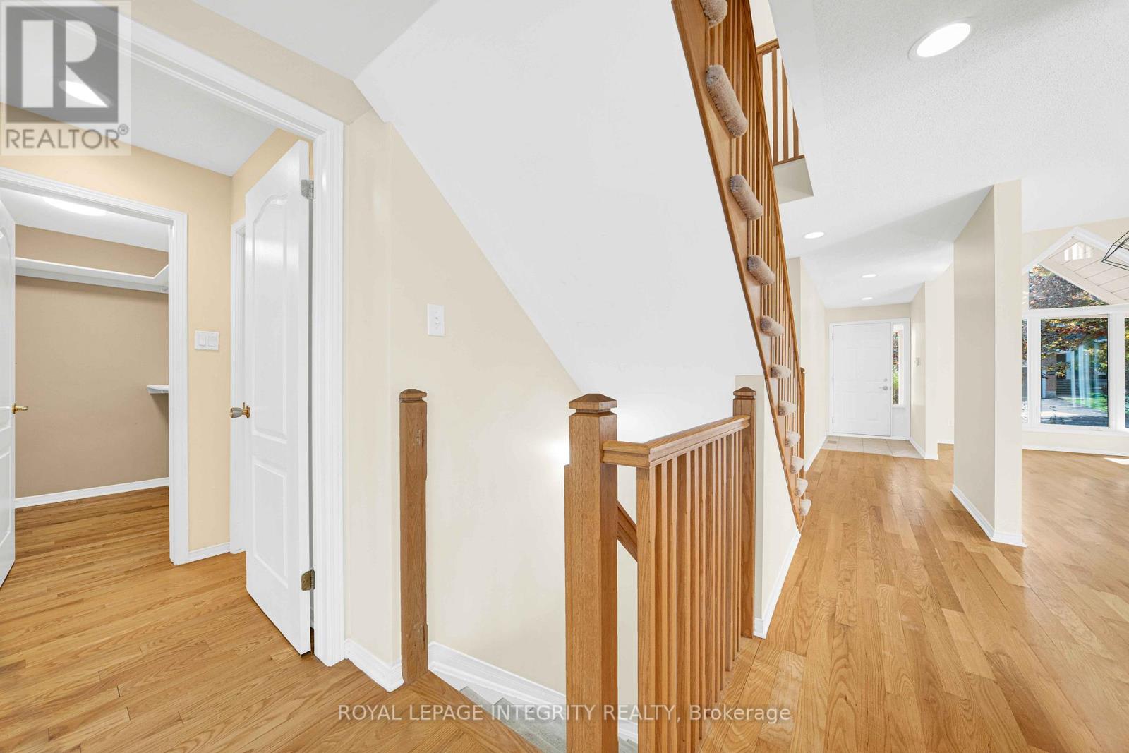 2877 Brigham Way, Ottawa, Ontario  K1T 3Y8 - Photo 11 - X12448137