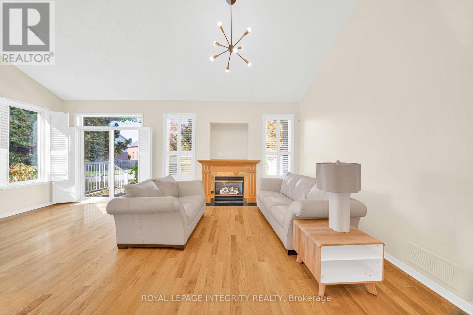 2877 Brigham Way, Ottawa, Ontario  K1T 3Y8 - Photo 6 - X12448137