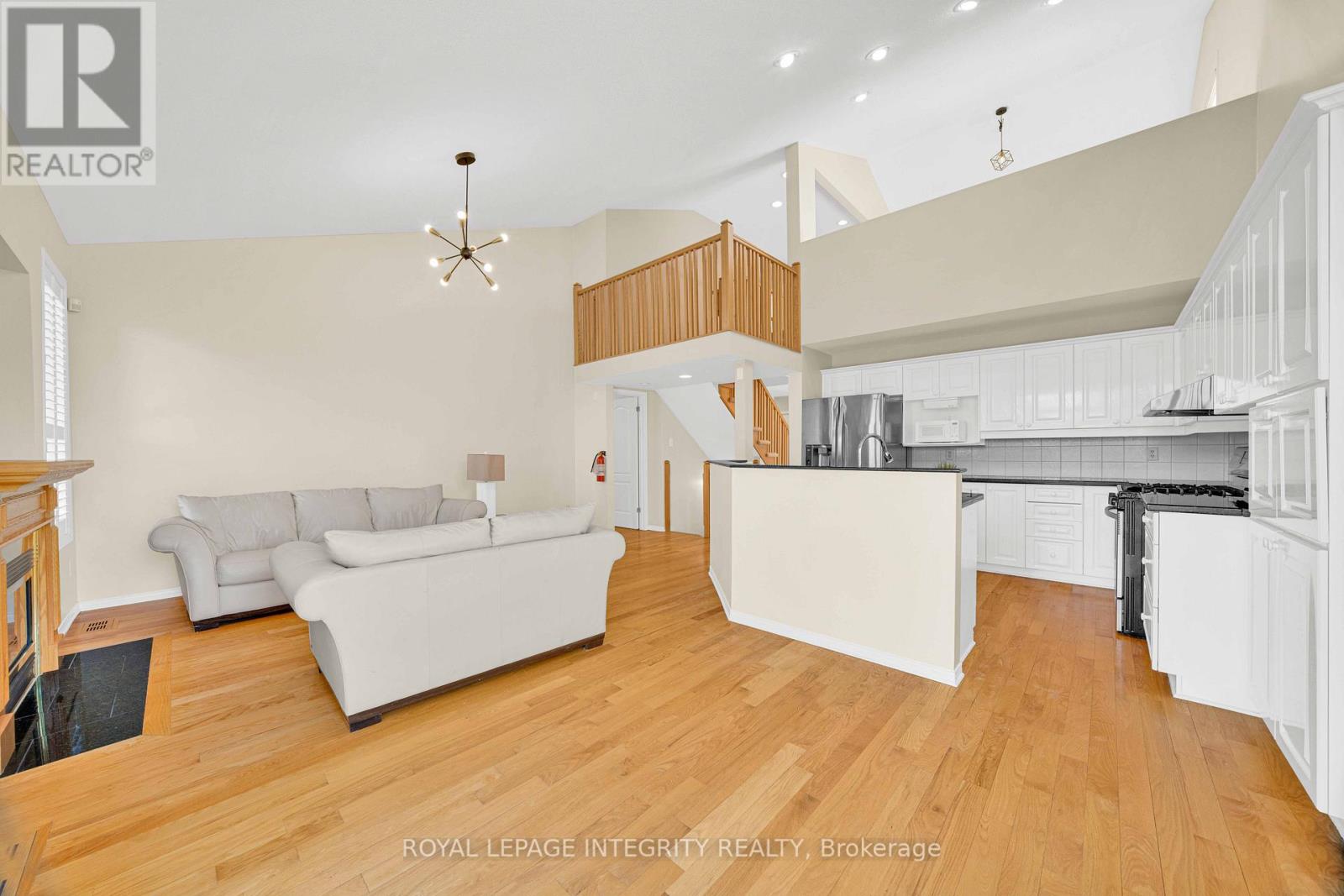 2877 Brigham Way, Ottawa, Ontario  K1T 3Y8 - Photo 7 - X12448137