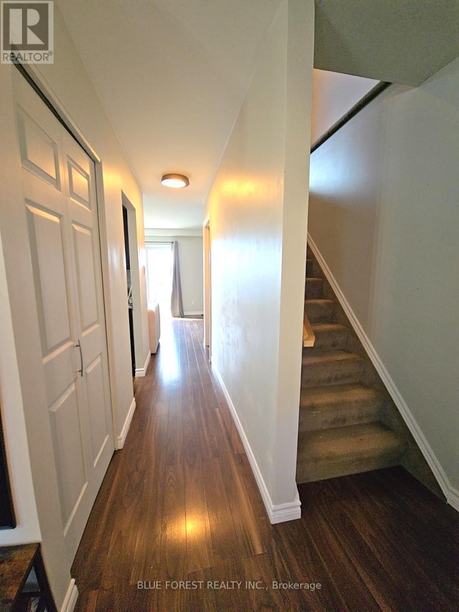 16 - 821 Southdale Road E, London South, Ontario  N6E 1V7 - Photo 2 - X12448156