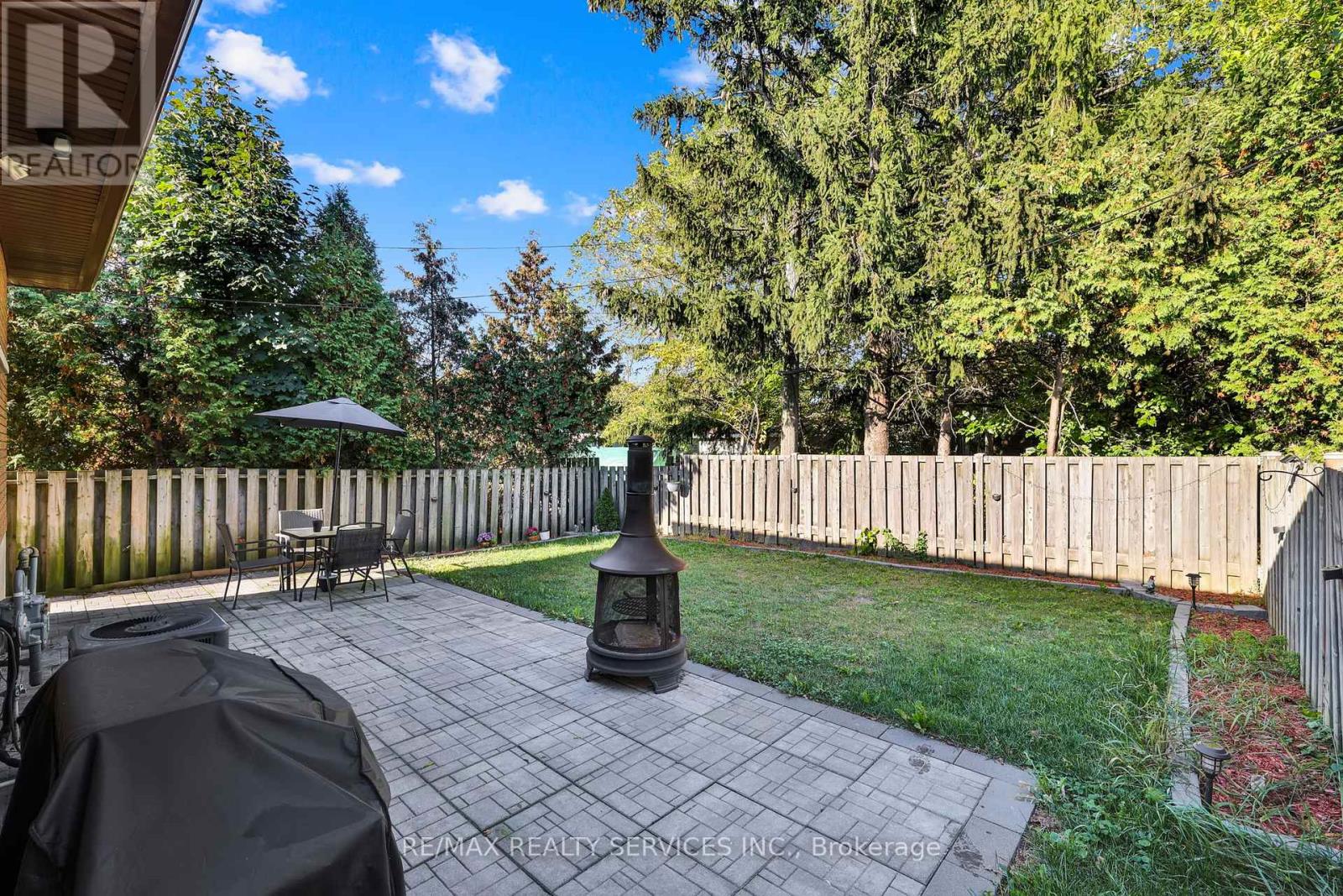 728 West 5th Street, Hamilton, Ontario  L9C 3R2 - Photo 15 - X12448094