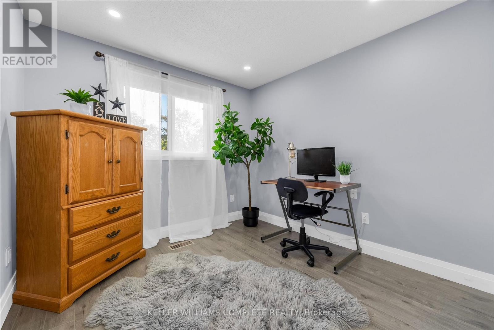 58 Nordale Crescent, Hamilton (Stoney Creek Mountain), Ontario  L8J 1H1 - Photo 17 - X12448101