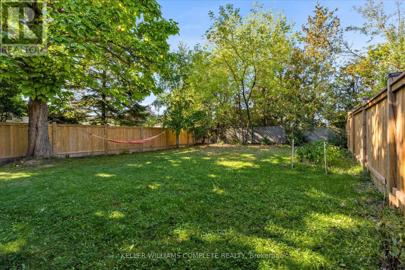 58 Nordale Crescent, Hamilton (Stoney Creek Mountain), Ontario  L8J 1H1 - Photo 28 - X12448101