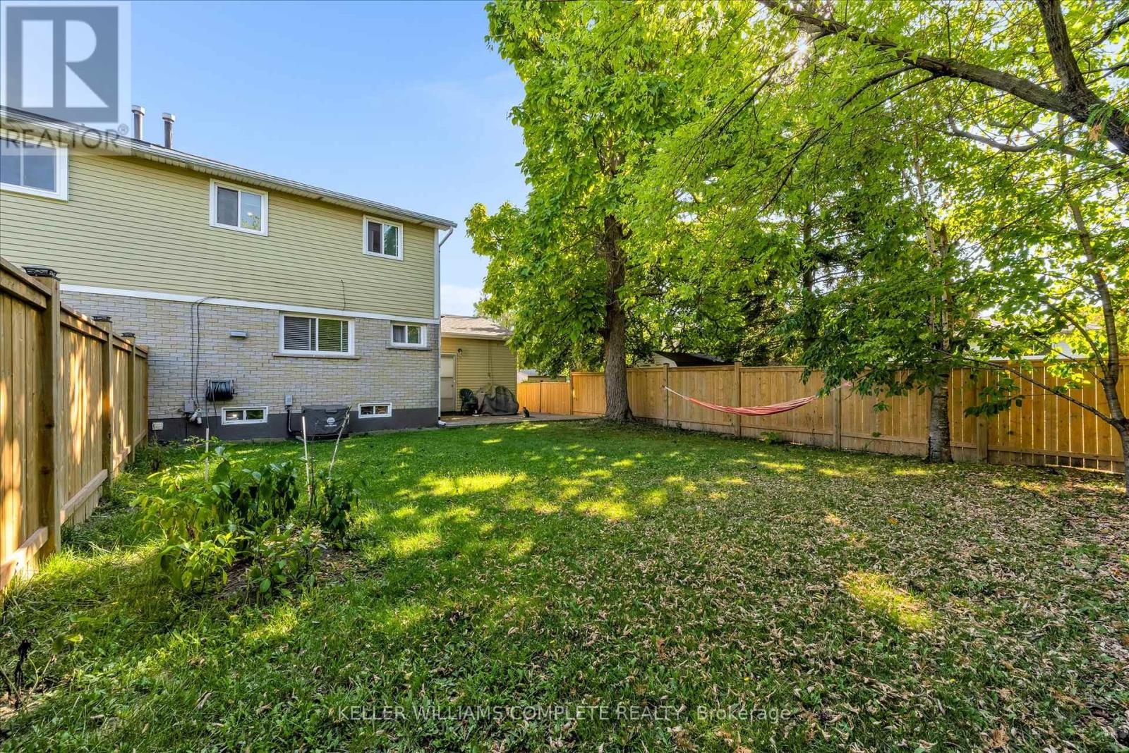 58 Nordale Crescent, Hamilton (Stoney Creek Mountain), Ontario  L8J 1H1 - Photo 29 - X12448101